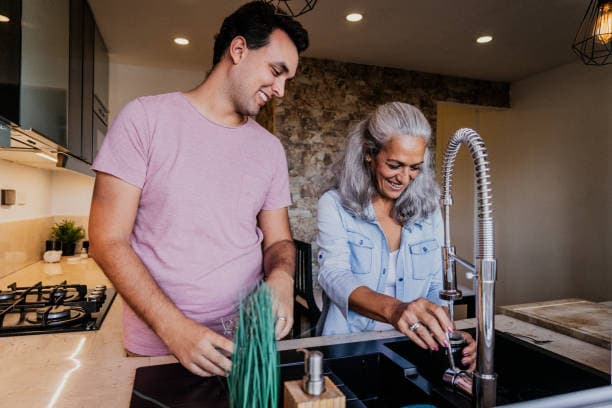 Homeowner and homesharer together